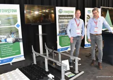Widontec (WDT) with the multi-applicable tube rail system with multi-carrier. Can be used under glass as well as in open cultivation. Willem Donkers and Clement Stoof tell more about it.